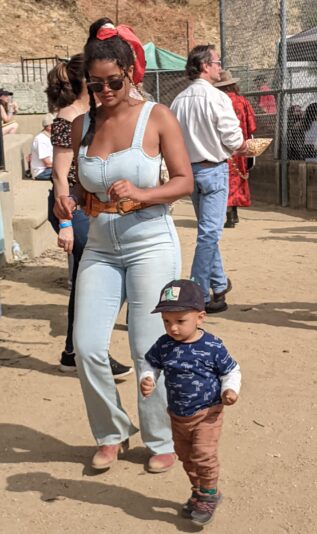 PXL_20230529_232332365~2