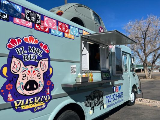 Mal del Puerco food truck