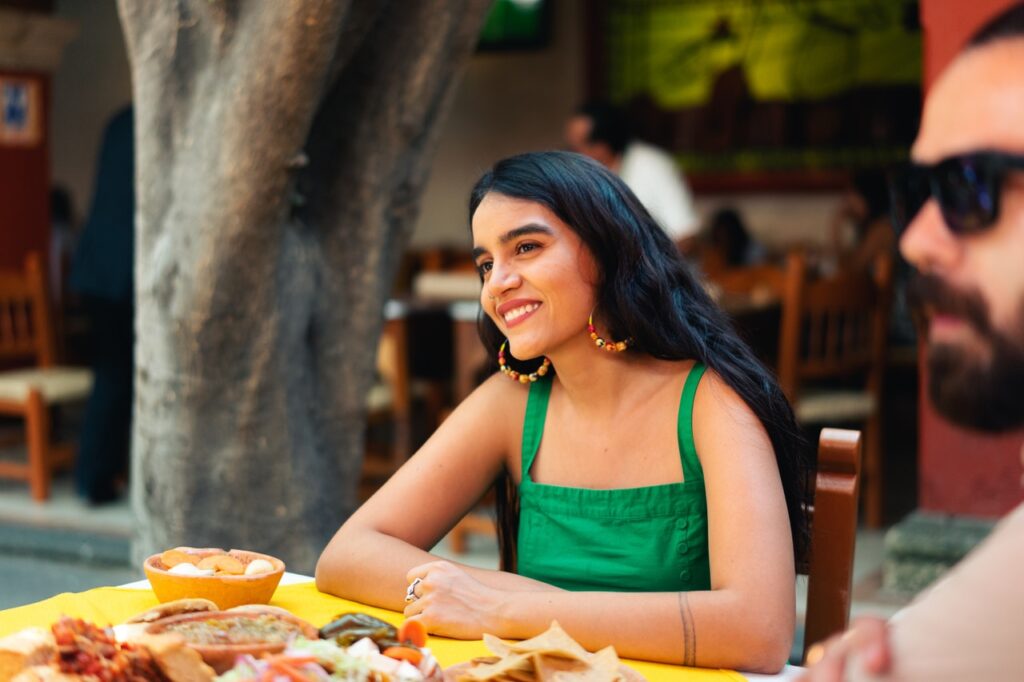 How to survive in Mexico on your first 10 days 9 pexels los muertos crew 7772191 2